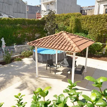 Vacation With Private Pool, *